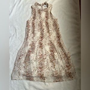 Floral cream pleated dress xs